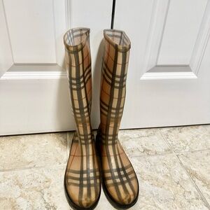 Burberry Black Rubber Sole Boots